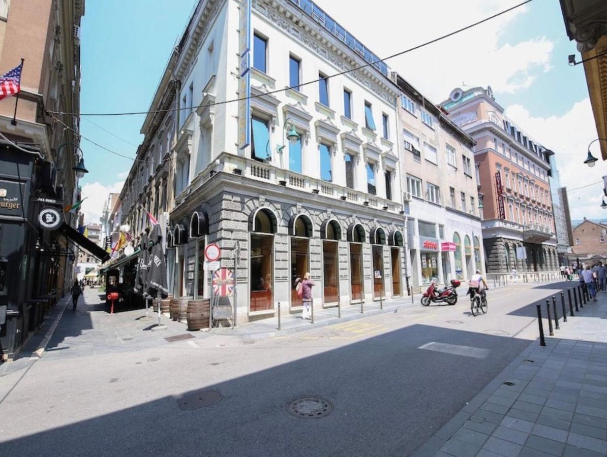 Le Royal Suites Sarajevo - City Center Buitenkant foto