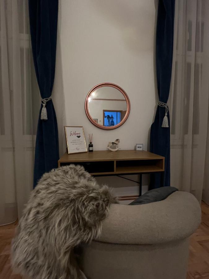Le Royal Suites Sarajevo - City Center Buitenkant foto
